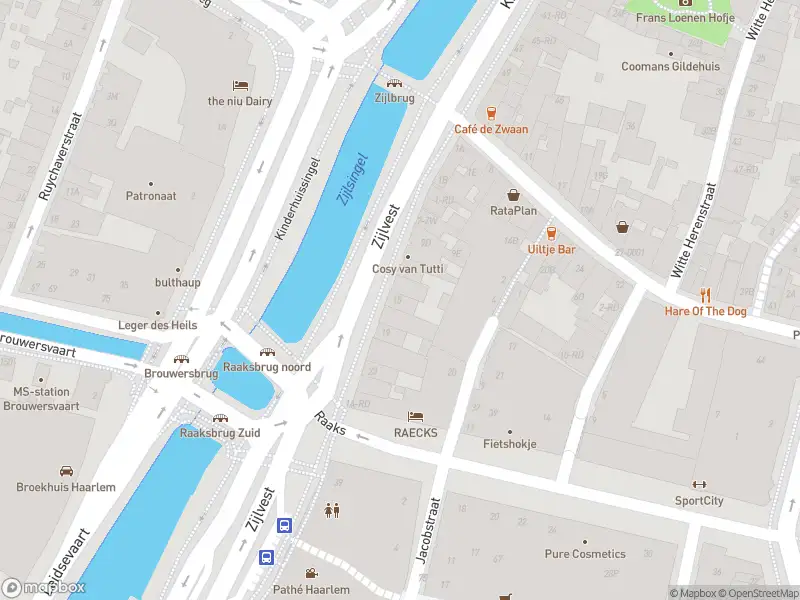 Brandweer met gepaste spoed naar de Zijlvest in Haarlem vanwege een liftopsluiting