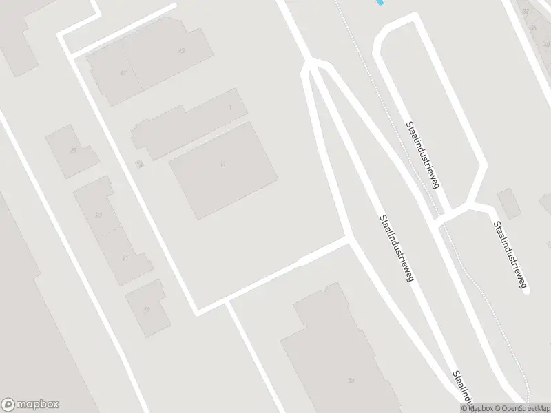 Ambulance met gepaste spoed naar de Staalindustrieweg in Alblasserdam