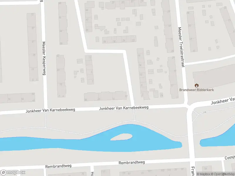 Ambulance met gepaste spoed naar de Mr. Thorbeckestraat in Ridderkerk