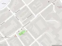 Ambulance met grote spoed naar de Westfrankelandsestraat in Schiedam