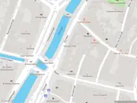 Brandweer met gepaste spoed naar de Zijlvest in Haarlem vanwege een liftopsluiting