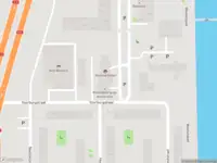 Brandweer met gepaste spoed naar de Poeldijkstraat in Amsterdam vanwege een liftopsluiting