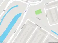 Ambulance met grote spoed naar de Bonhoeffersingel in Amsterdam