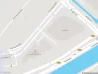 Brandweer met grote spoed naar de Piet Guilonardweg in Schiphol vanwege afgaan automatisch brandalarm