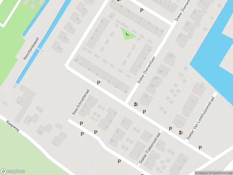 Ambulance met grote spoed naar de Dick de Haaslaan in Hoek van Holland