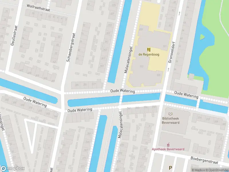 Ambulance met grote spoed naar de Oude Watering in Rotterdam