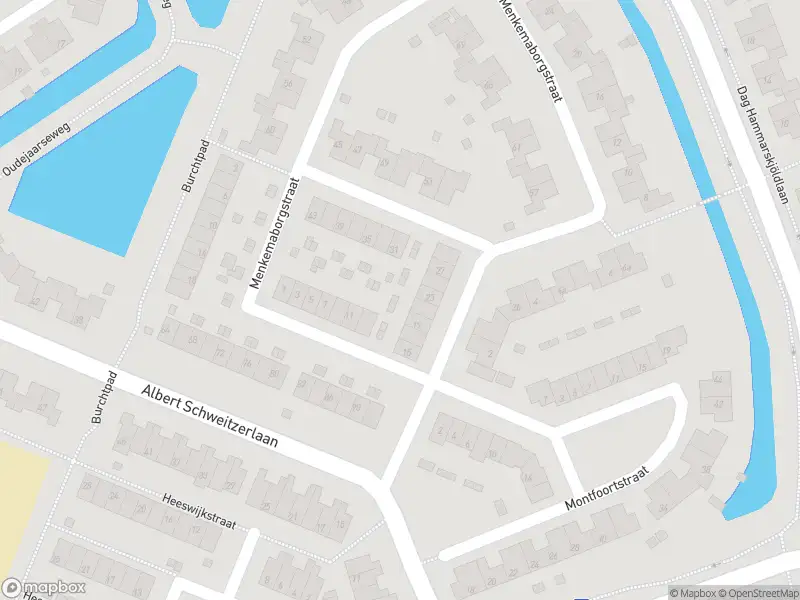 Ambulance met grote spoed naar de Menkemaborgstraat in Hellevoetsluis