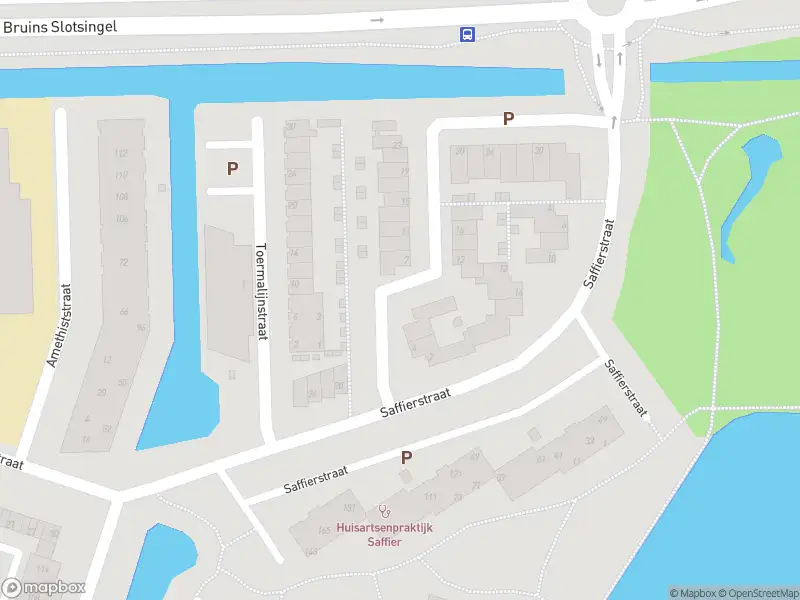 Ambulance met gepaste spoed naar de Opaalstraat in Alphen aan den Rijn