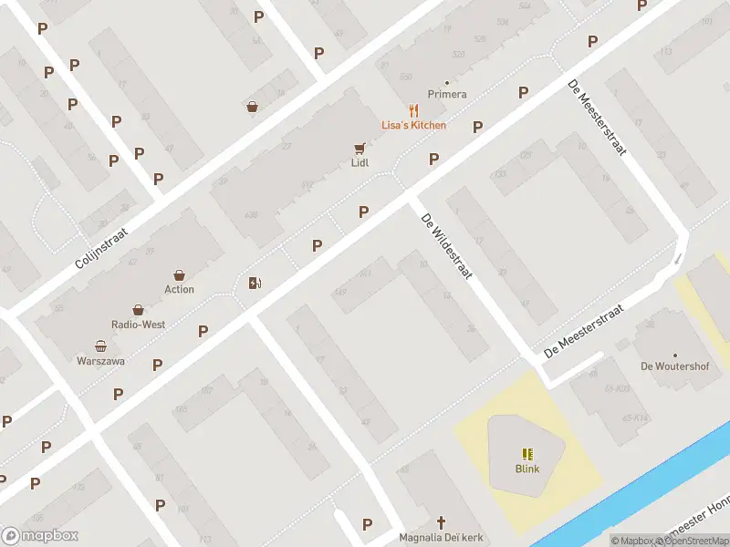 Ambulance met gepaste spoed naar de Monseigneur Nolenslaan in Schiedam