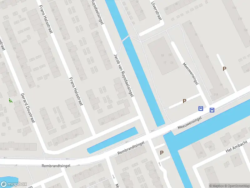 Ambulance met gepaste spoed naar de Jacob van Ruysdaelsingel in Capelle aan den IJssel