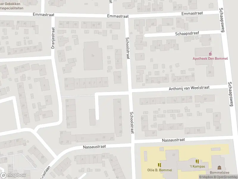 Ambulance met gepaste spoed naar de Anthonij van Weelstraat in Den Bommel