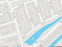 Ambulance met gepaste spoed naar de Leliestraat in Capelle aan den IJssel