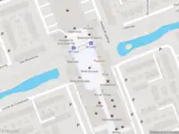 Ambulance met gepaste spoed naar de De Loper in Vlaardingen