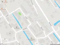 Ambulance met grote spoed naar de Houthof in Streefkerk