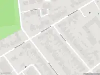 Politie naar de Floraparkstraat in Enschede vanwege aanrijding met letsel