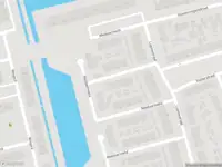 Ambulance met gepaste spoed naar de Meidoornveld in Capelle aan den IJssel