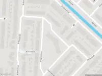 Ambulance met grote spoed naar de Mahlerstraat in Barendrecht