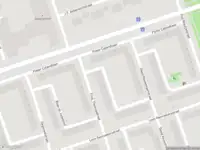 Ambulance met gepaste spoed naar de Colnot en Poonshof in Amsterdam