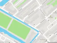 Ambulance met grote spoed naar de Turfsingel in Gouda