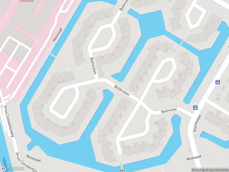 Ambulance met gepaste spoed naar de Beltmolen in Capelle aan den IJssel