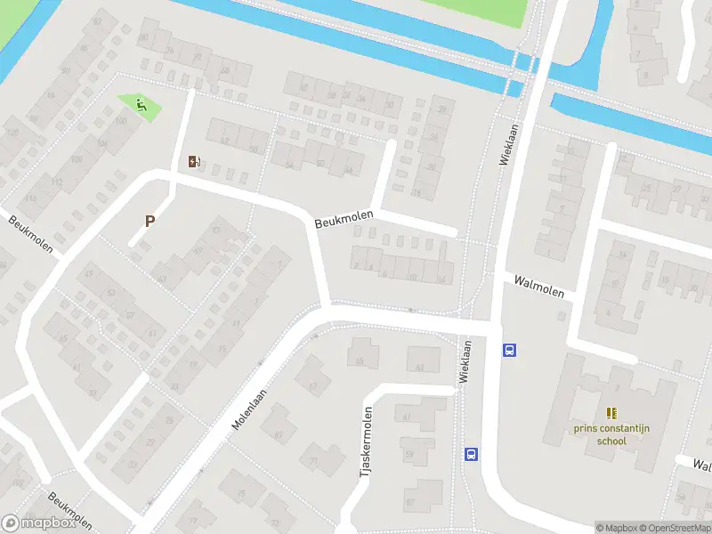 Ambulance met grote spoed naar de Beukmolen in Papendrecht