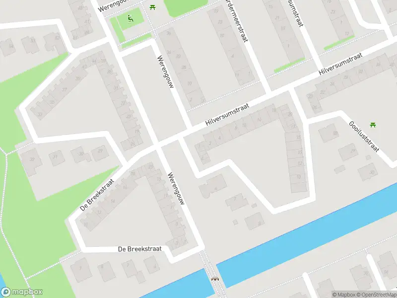 Ambulance met grote spoed naar de Gooiluststraat in Amsterdam