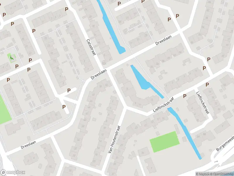 Ambulance met gepaste spoed naar de Van Houtenstraat in Naaldwijk