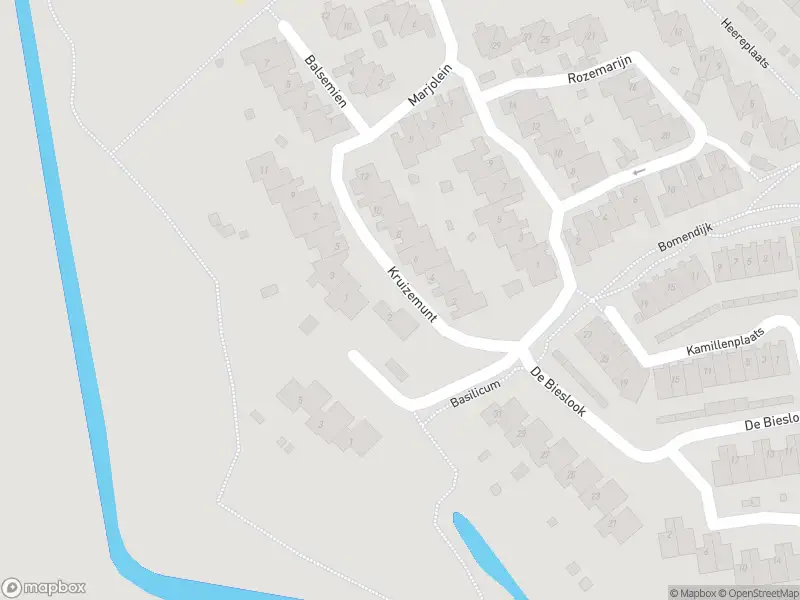 Ambulance met grote spoed naar de Kruizemunt in Rozenburg