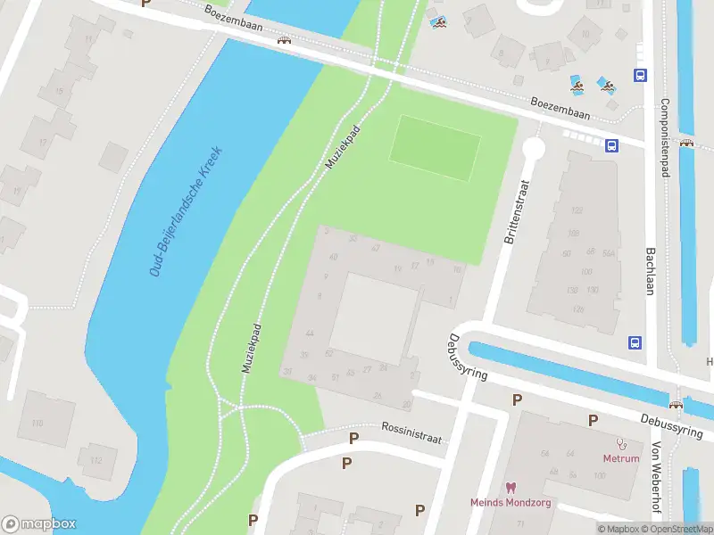 Ambulance met grote spoed naar de Debussyring in Oud-Beijerland