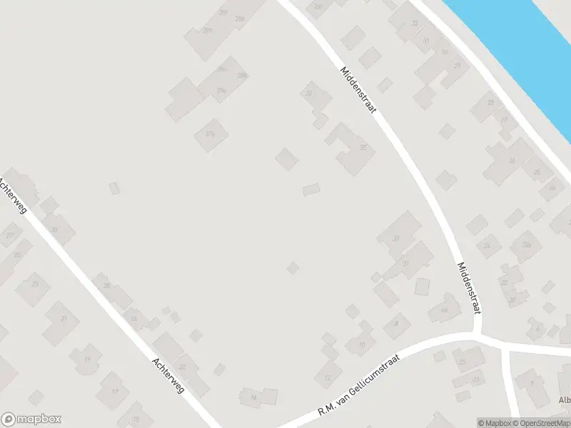 Brandweer met gepaste spoed naar de Middenstraat in Rumpt