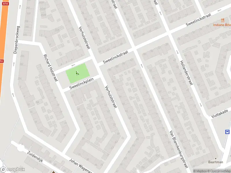 Ambulance met gepaste spoed naar de Verhulststraat in Dordrecht