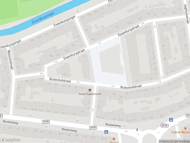 Ambulance met grote spoed naar de Buitenhofstraat in Rotterdam