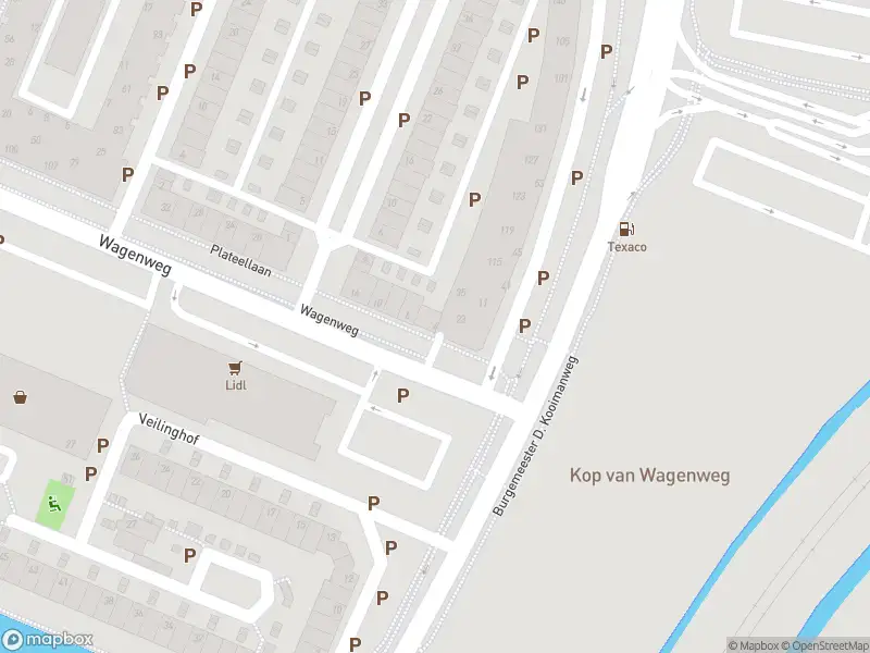 Ambulance met gepaste spoed naar de Plateellaan in Purmerend