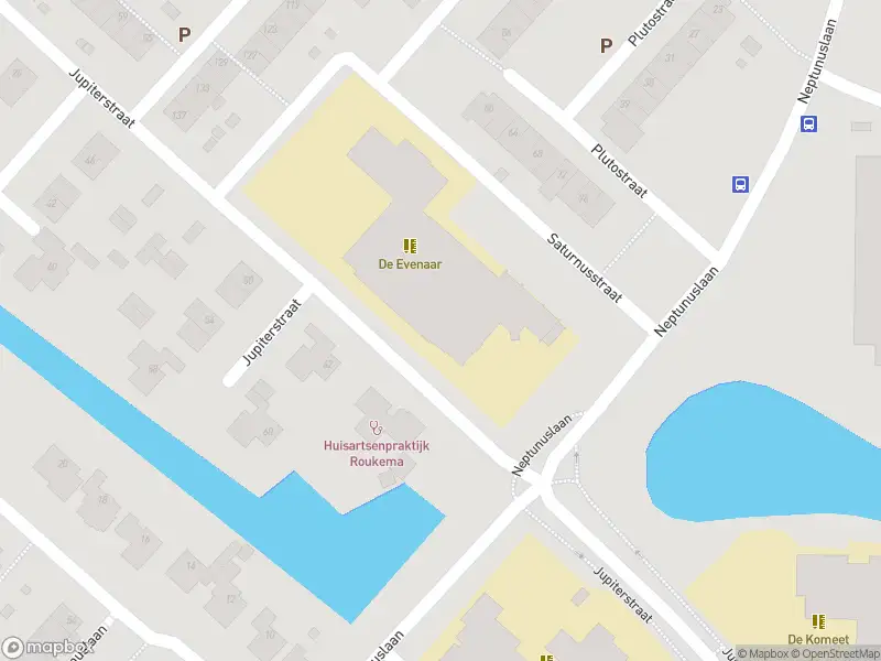 Brandweer met gepaste spoed naar de Jupiterstraat in Krommenie vanwege een buitenbrand