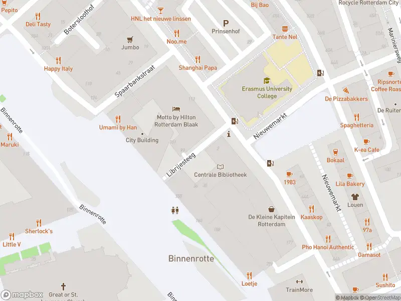 Ambulance met grote spoed naar de Librijesteeg in Rotterdam