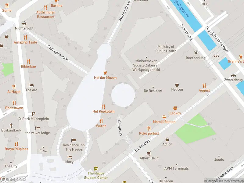 Ambulance met grote spoed naar de Clioplein in 's-Gravenhage