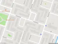 Brandweer met grote spoed naar de Beethovenstraat in Roermond vanwege voertuigbrand