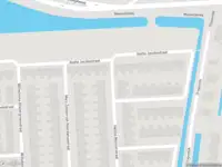 Ambulance met gepaste spoed naar de Hélène Mercierstraat in Spijkenisse