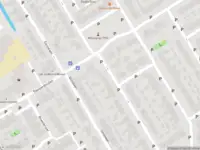 Ambulance met grote spoed naar de Claes de Jongestraat in Nieuw-Lekkerland