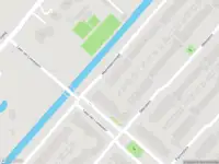 Ambulance met grote spoed naar de Meeresteinsingel in Nieuw-Vennep