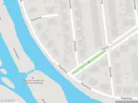 Ambulance met gepaste spoed naar de Zilvervloot in Rhoon