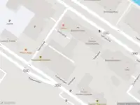 Ambulance met grote spoed naar de Ichthushof in Rotterdam