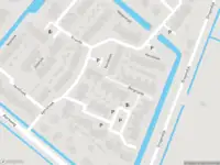 Ambulance met grote spoed naar de Bergroede in Zuidland