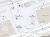 Ambulance met gepaste spoed naar de Stationsplein in Rotterdam