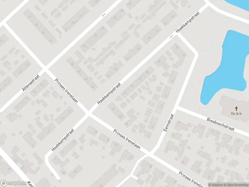 Ambulance met grote spoed naar de Hoekkampstraat in Nieuwendijk