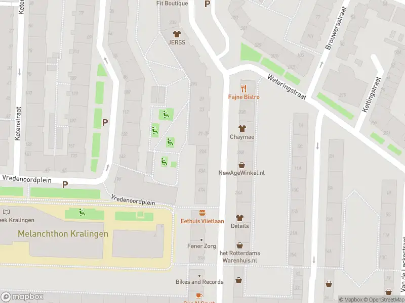 Ambulance met grote spoed naar de Frits Ruysstraat in Rotterdam