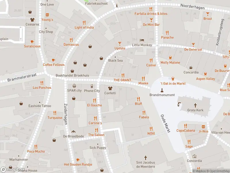 Brandweer met grote spoed naar de Oude Markt in Enschede