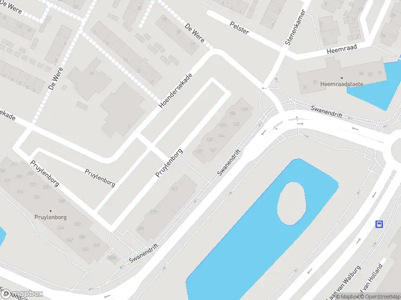 Ambulance met gepaste spoed naar de Pruylenborg in Zwijndrecht