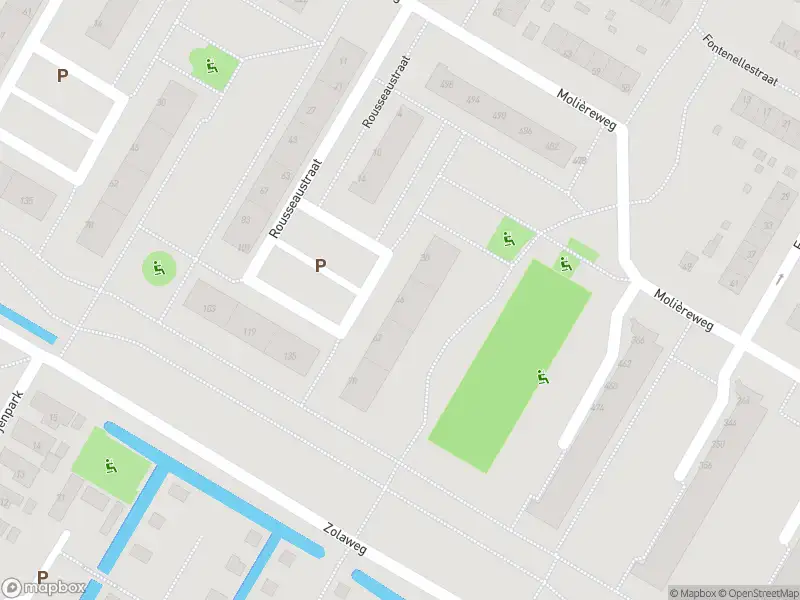 Ambulance met gepaste spoed naar de Rousseaustraat in Rotterdam