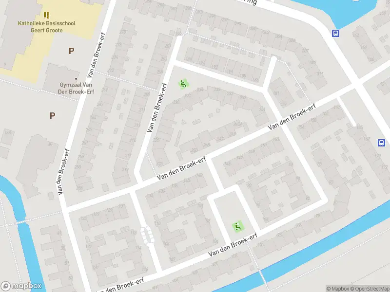 Ambulance met grote spoed naar de Van den Broek-erf in Dordrecht